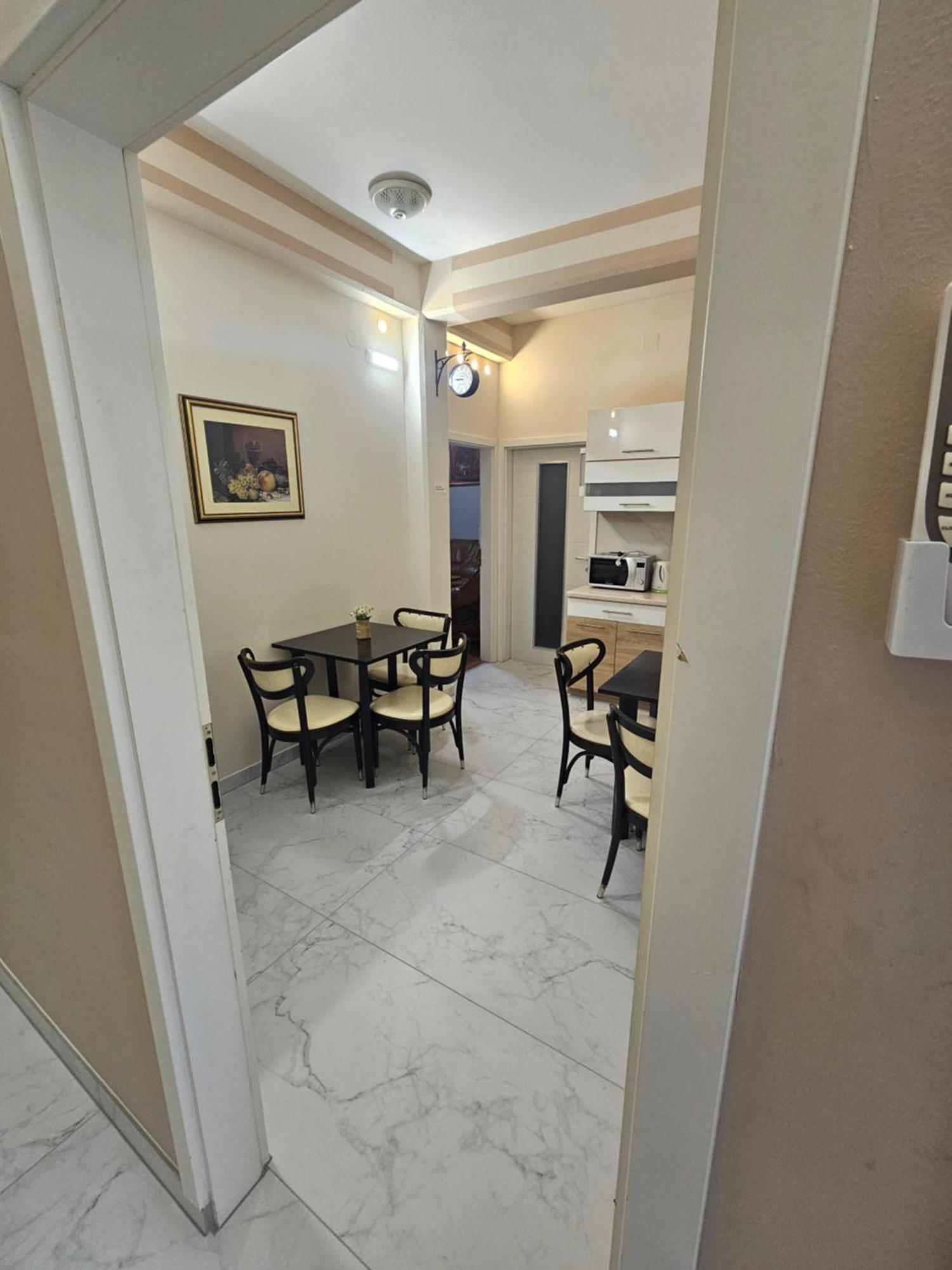 Apartman Sveti Rok Zagreb Ngoại thất bức ảnh