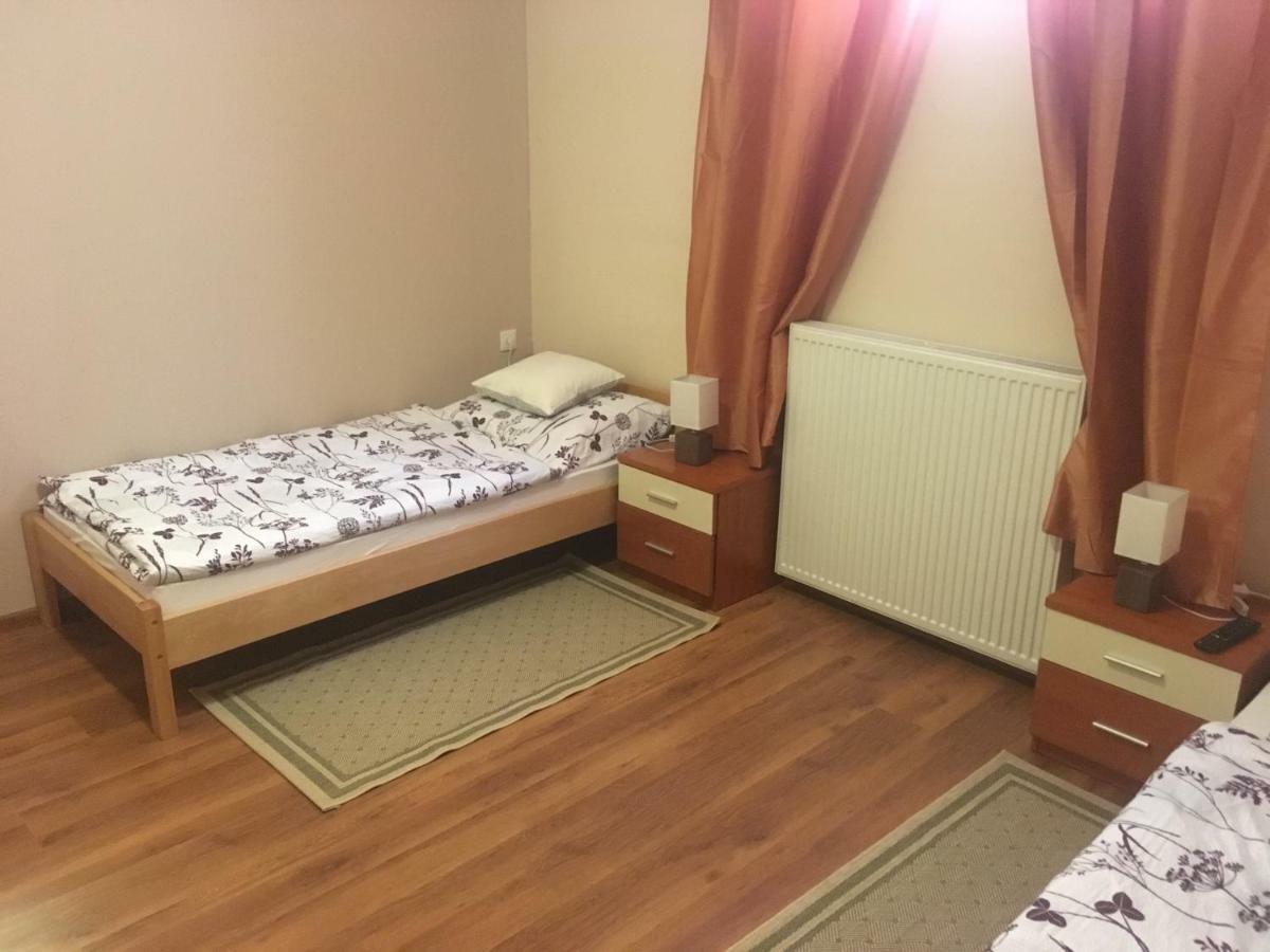 Apartman Sveti Rok Zagreb Ngoại thất bức ảnh